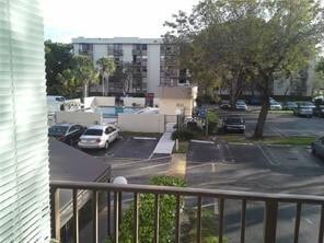 Building Photo - 2771 Riverside Dr