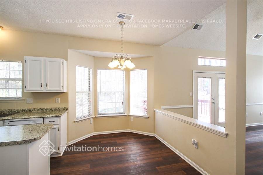 Building Photo - 7110 Reedy Creek Rd