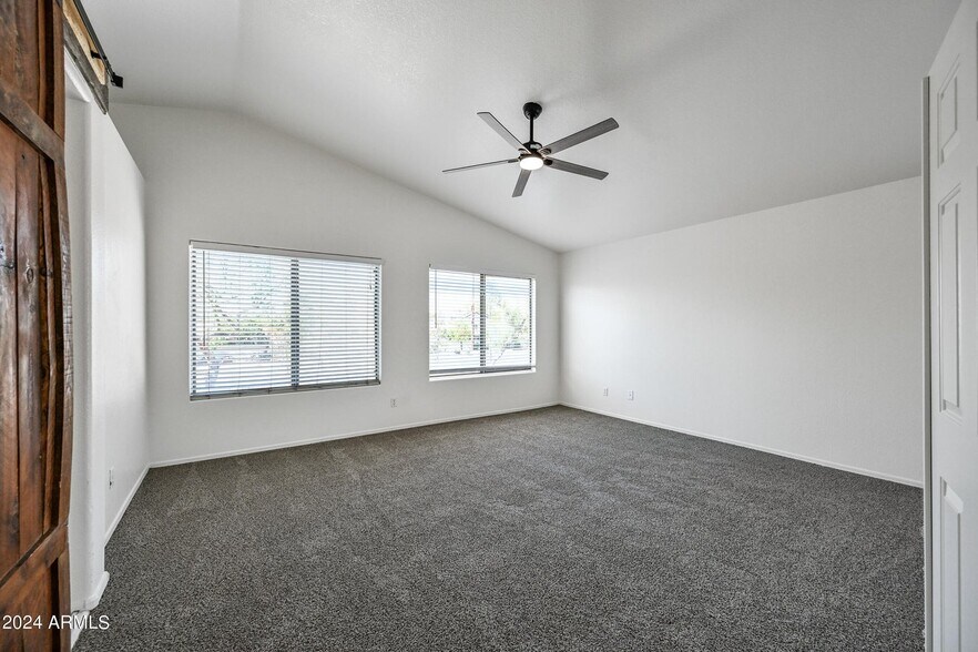 Building Photo - 1836 E Aspen Way
