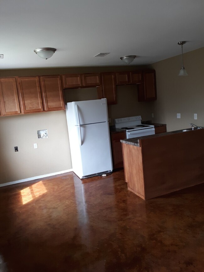 Building Photo - "Charming 2 Bedroom Apartment in Bono, AR with Spacious Layout and Convenient Location!"