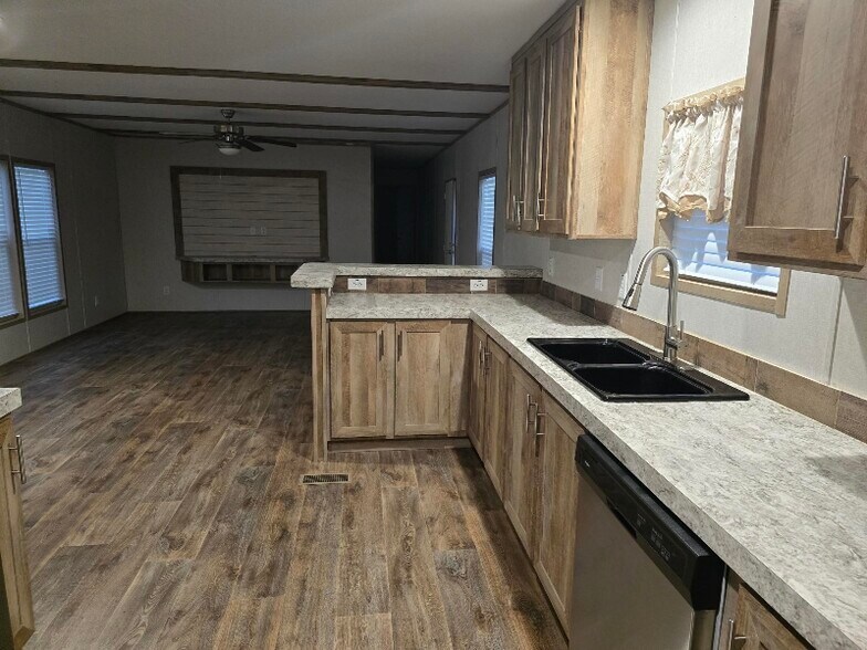 Building Photo - 24029 Cherokee Trace