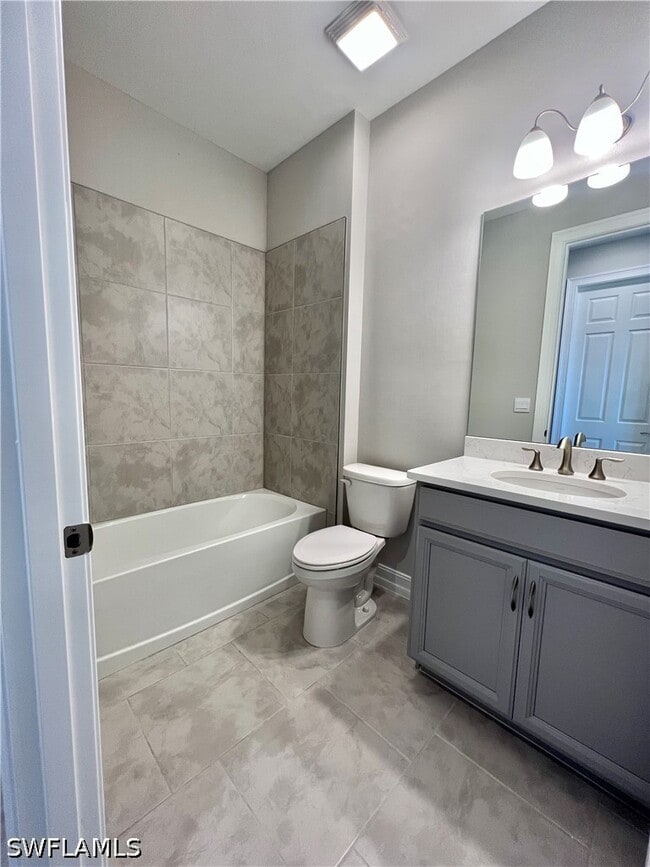 Building Photo - 842 Enbrook Lp