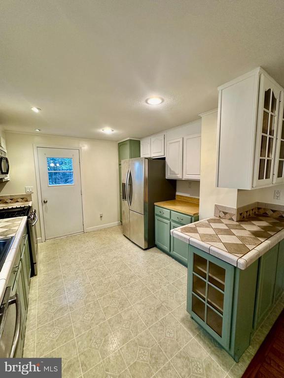 Building Photo - 14661 Rogers Ford Rd