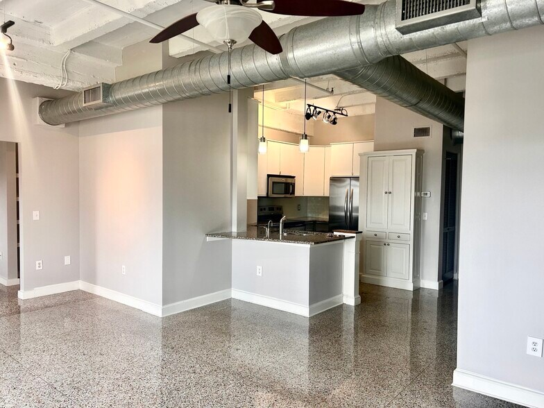 Building Photo - 221 W Lancaster Ave