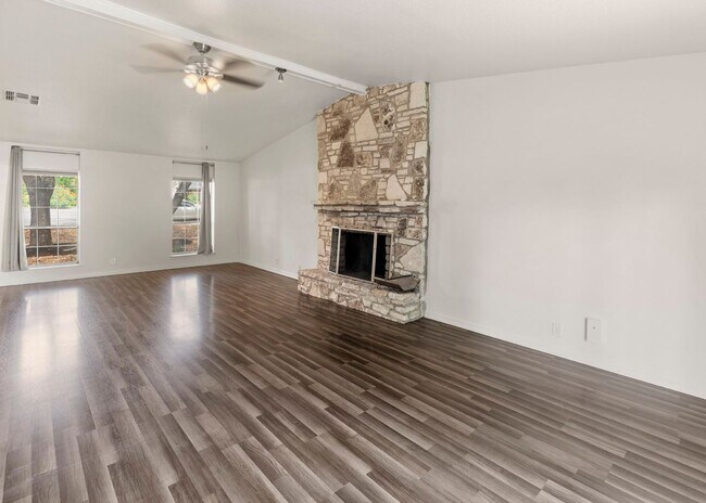 Building Photo - Move-In Ready Contemporary Gem on Treed Co...