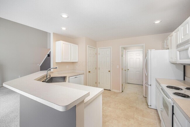 Building Photo - 5077 Vinington Pl