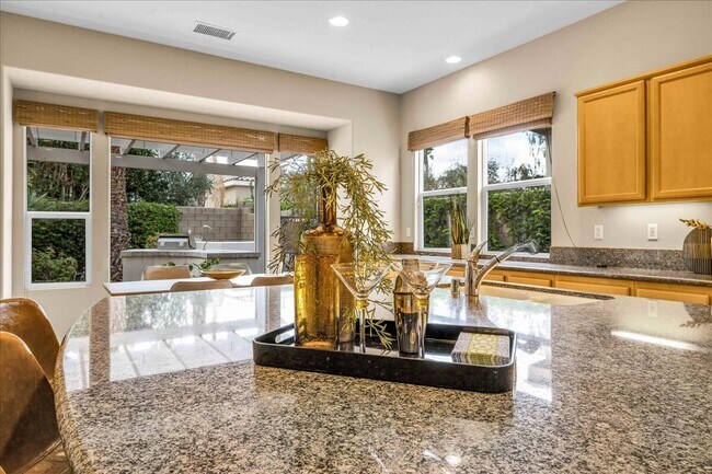 Building Photo - 61255 Portulaca Dr