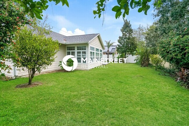 Building Photo - 3 Bedroom Pet-Friendly Home in ORMOND BEACH, FL with Main Street Renewal