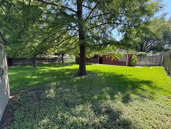 Building Photo - 3-Bedroom House for Rent in Harker  Heights