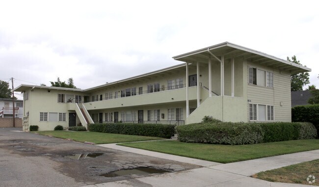 Primary Photo - Lime Manor Apartments