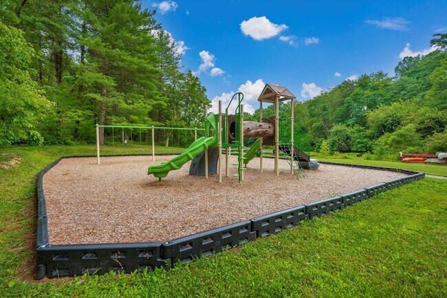 Building Photo - The Meadows In New Market