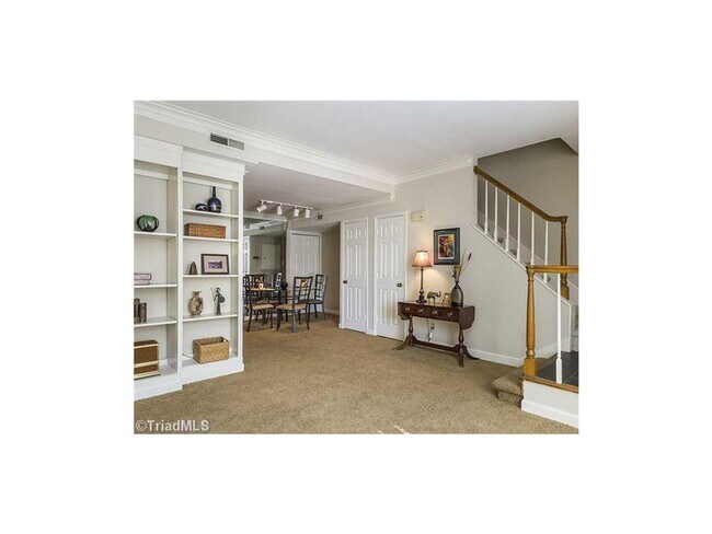 Building Photo - 2 Bed in Wafco Mills