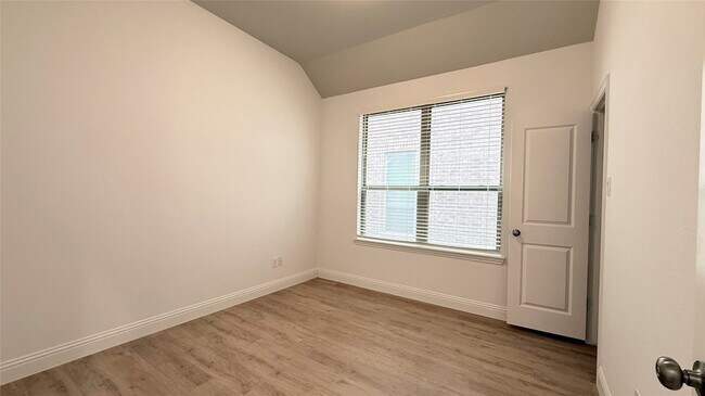 Building Photo - 2720 Inn Kitchen Wy