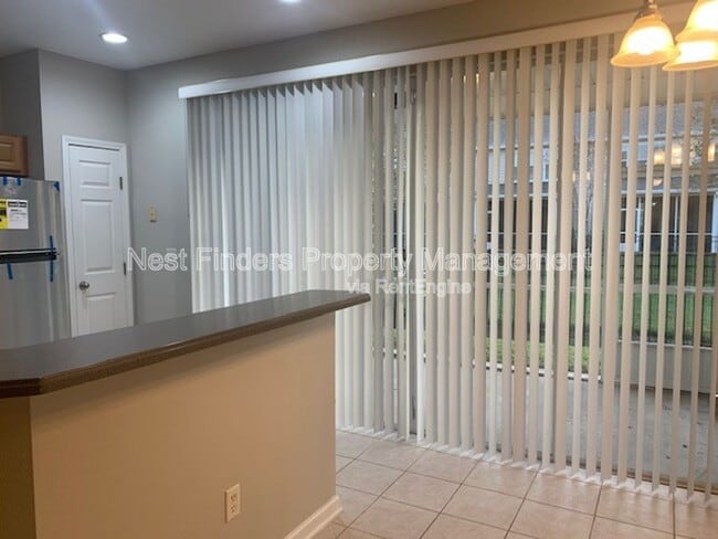 Building Photo - 7091 Stonelion Cir
