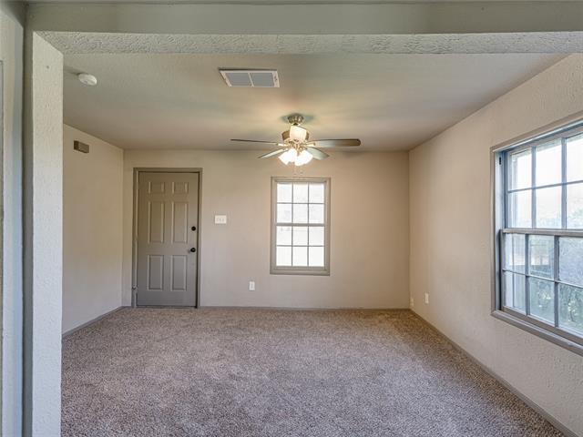 Building Photo - 416 N 8th St