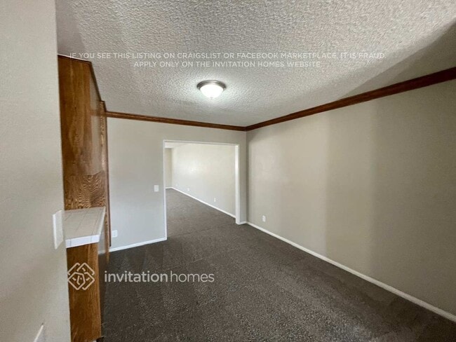 Building Photo - 11060 Davis St