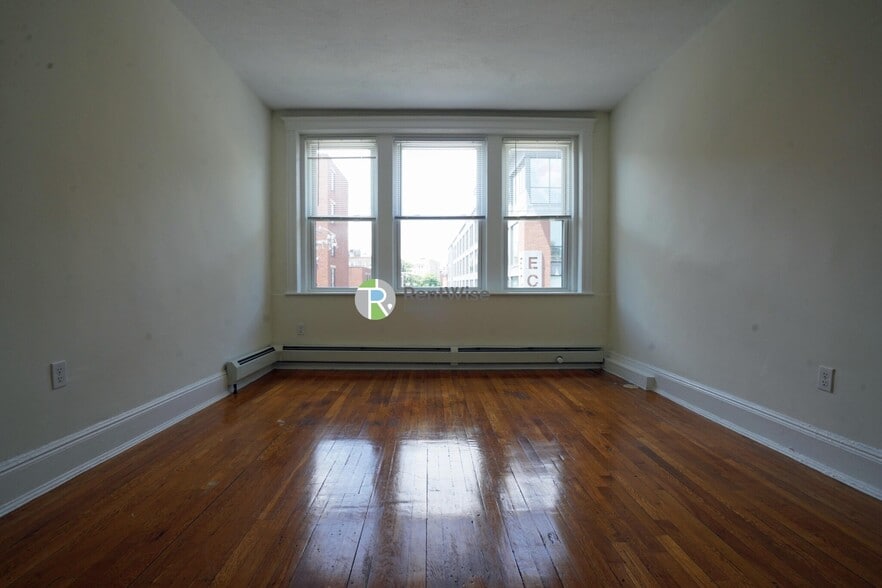 Building Photo - 78 Brainerd Rd