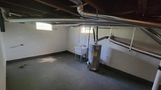 Basement - 26548 Eton Ave