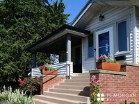 Building Photo - 5022I