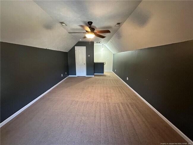 Building Photo - 1519 Pinebrook Dr