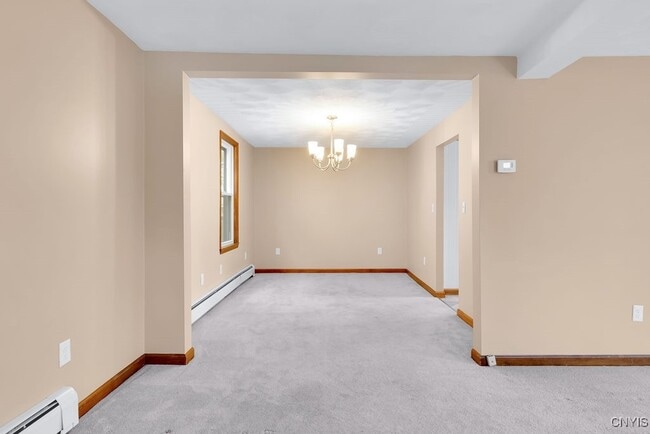 Building Photo - 17 Walcott St