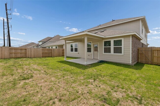 Building Photo - 4727 Bay Vista Dr