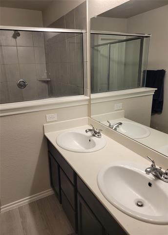 Building Photo - 2909 Bluets Dr