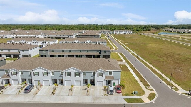Building Photo - 33105 Major Oak Dr