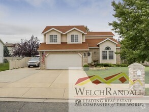 Building Photo - Charming Single-Family Home in Clinton