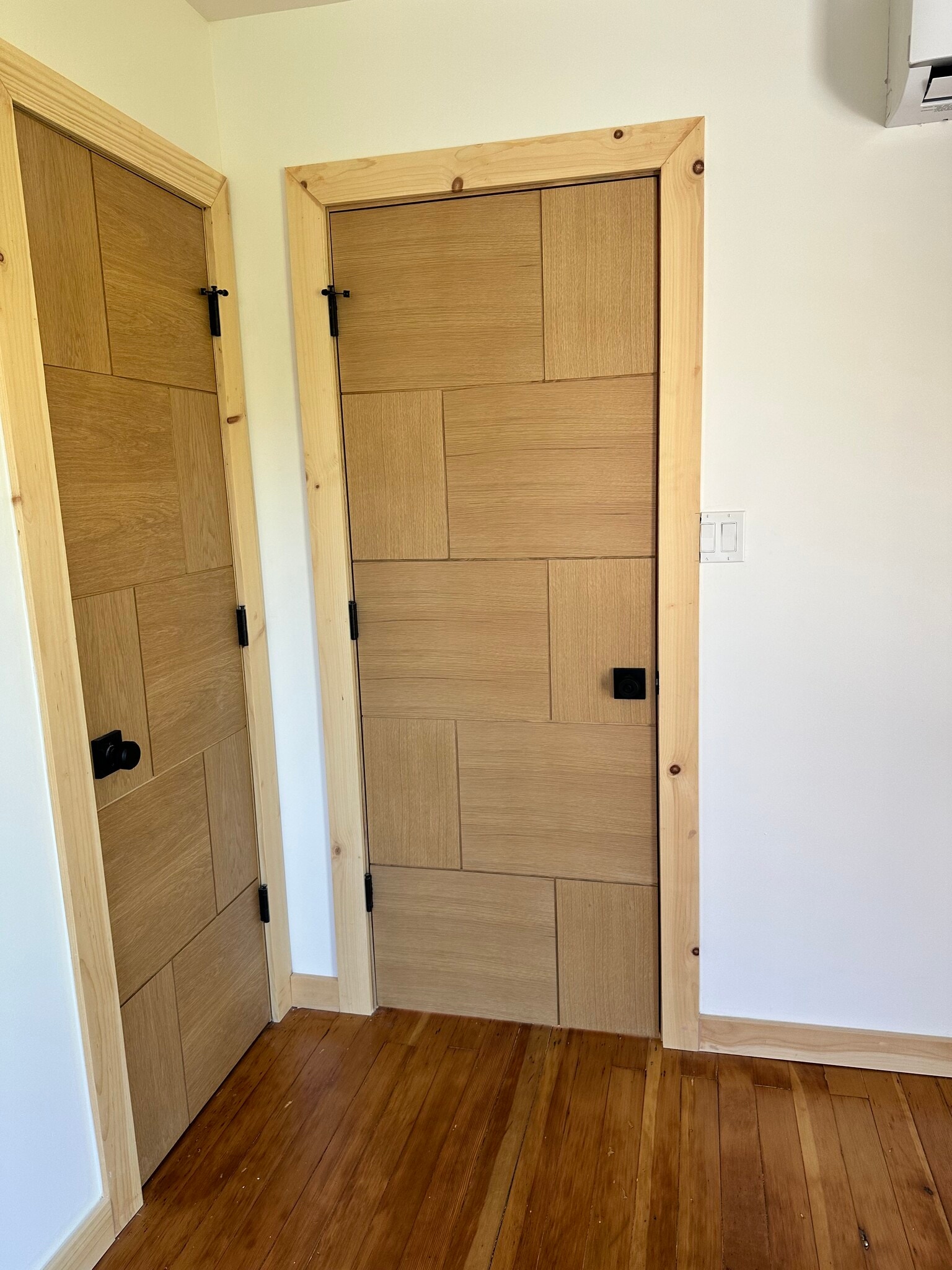 Bedroom 1 - 1615 Shell Ave