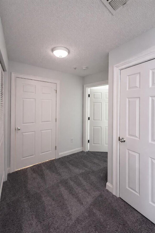 Building Photo - 6022 Dick Pond Rd