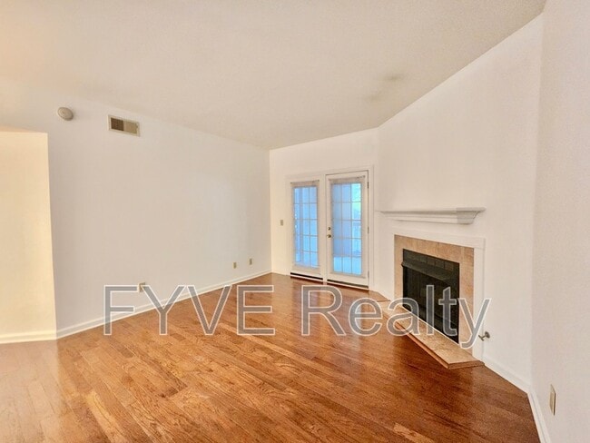 Building Photo - 6820 Hwy 70 S