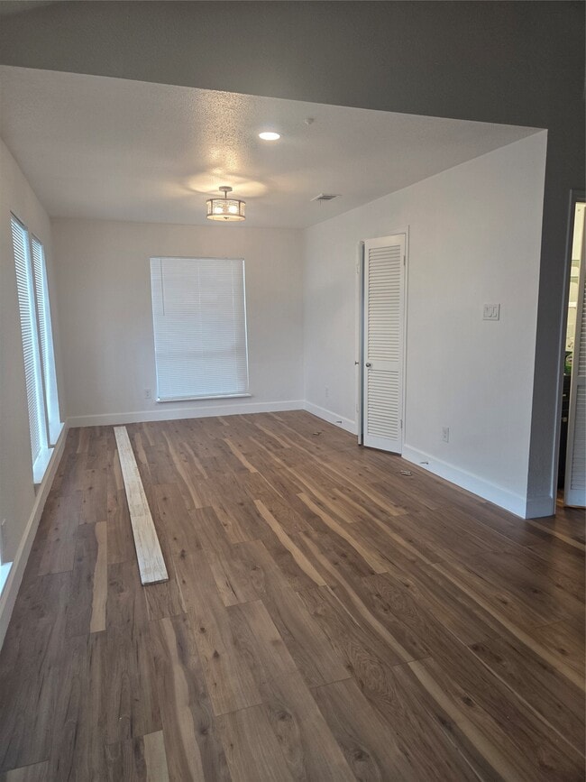 Building Photo - 7712 Challie Ln