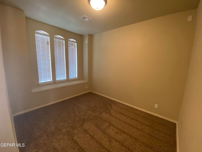 Building Photo - 408 La Puesta Dr