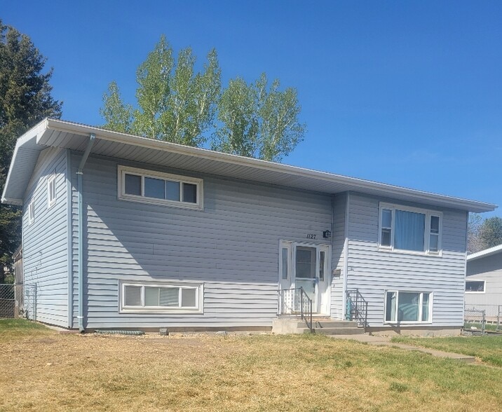 Primary Photo - 1127 Ave C NW