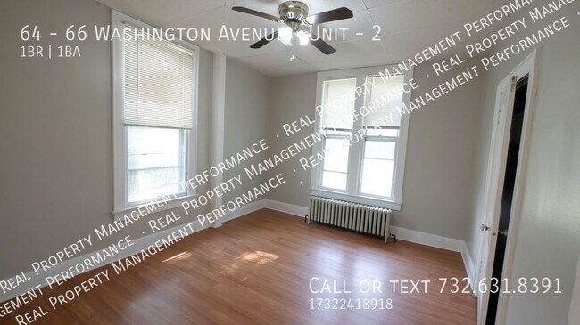 Building Photo - Very Large 1 Bedroom 1 Bath 1st floor apar...