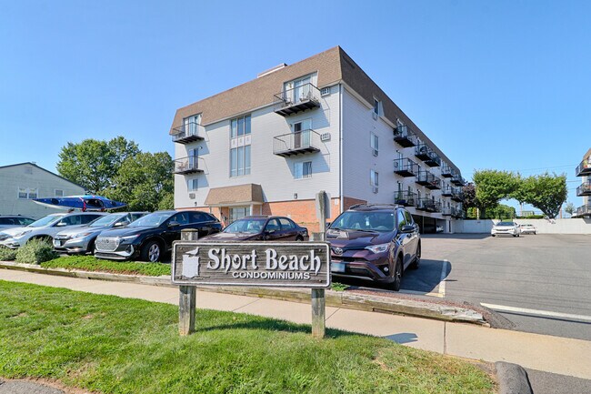 Building Photo - 155 Short Beach Rd