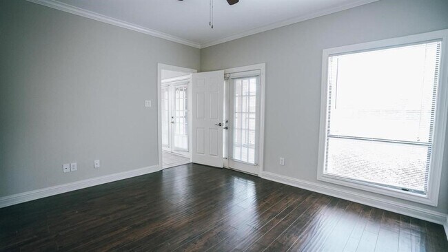 Building Photo - 4144 Greystone Way