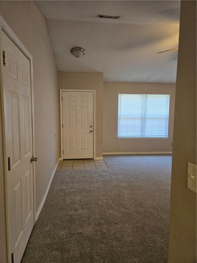 Building Photo - 2159 Kristy Ln