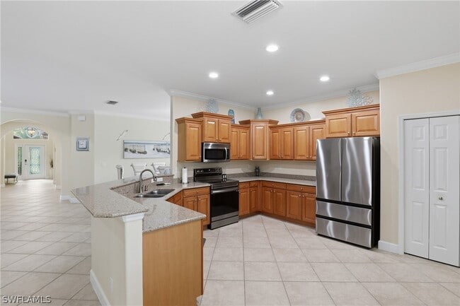 Building Photo - 13818 Farnese Dr