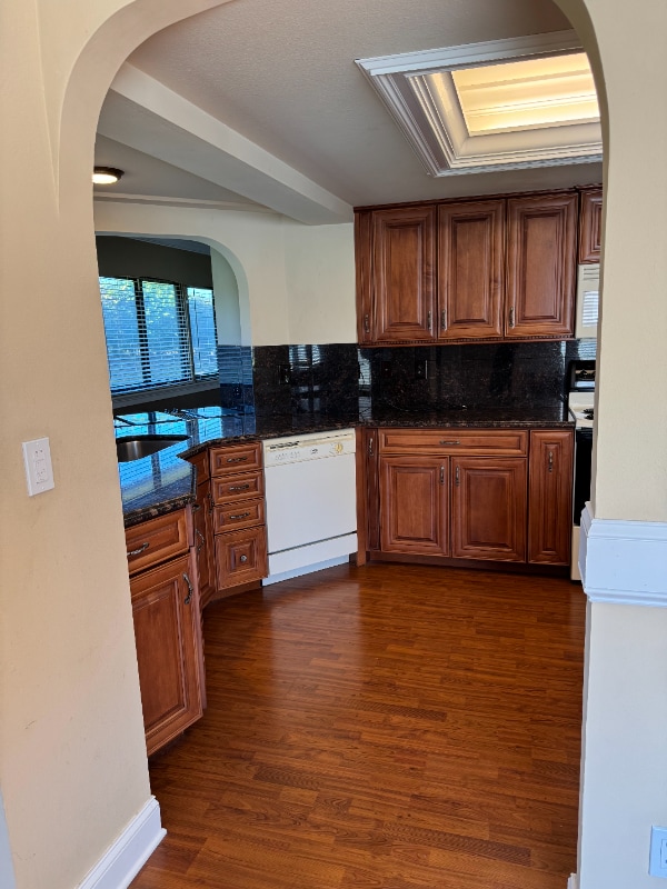 Building Photo - 2815 Countrybrook Dr