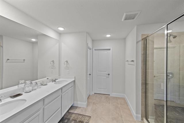 Building Photo - 112 Peach Orchard Ln