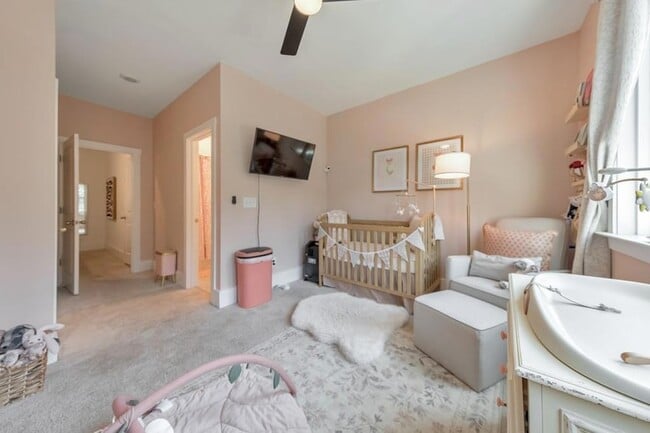 Building Photo - 1519 Layton Ln NW