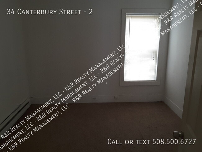 Building Photo - 34 Canterbury St