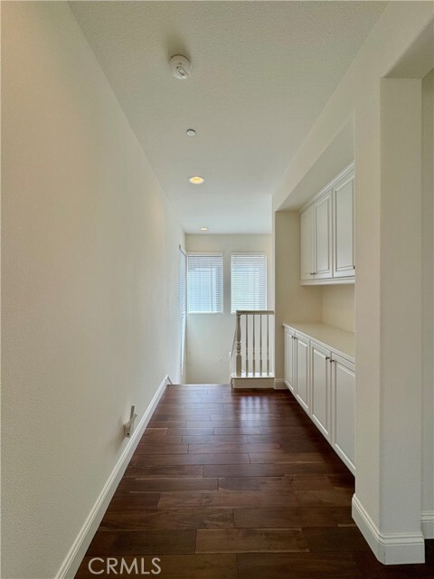 Building Photo - 135 Willowbend