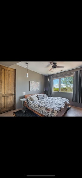 Building Photo - 384 W Brittlebush Way