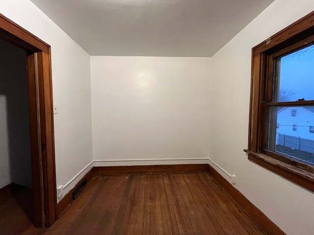 Building Photo - 510 S Kaley St