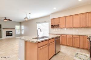 Building Photo - 1341 S 173rd Ln