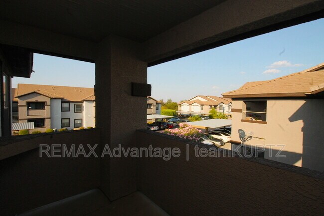 Building Photo - 45 Maleena Mesa St