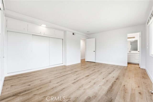 Building Photo - 1056 N Shaffer St